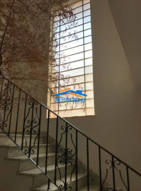 Sobrado com 6 quartos à venda, 350m2 em Vila Madalena, São Paulo - SP - imagem 7 Foto 7 de Sobrado com 6 quartos à venda, 350m2 em Vila Madalena, São Paulo - SP