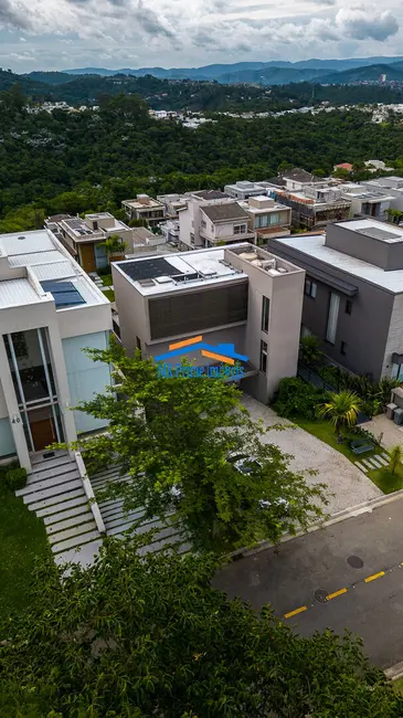 Foto 3 de Casa de Condomínio com 4 quartos à venda, 303m2 em Alphaville, Santana De Parnaiba - SP