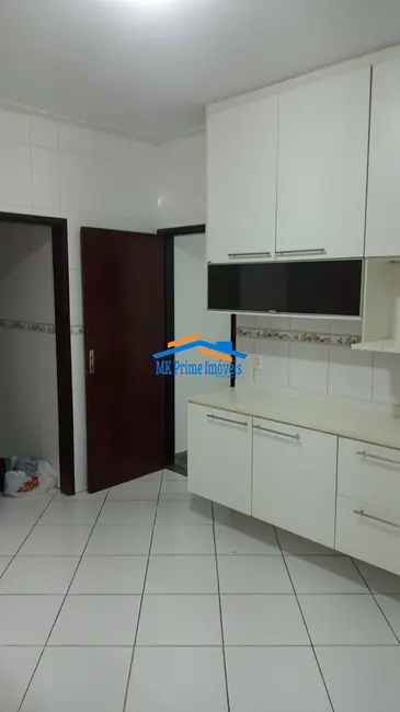 Foto 8 de Casa com 4 quartos à venda, 250m2 em City Bussocaba, Osasco - SP
