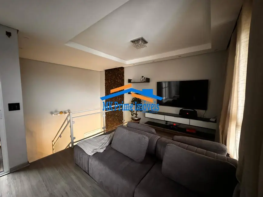 Foto 2 de Cobertura com 3 quartos à venda, 110m2 em Vila Santa Terezinha, Carapicuiba - SP