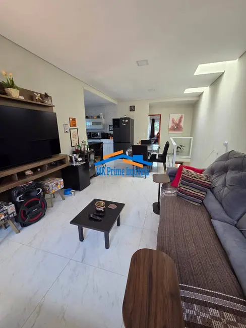 Casa com 3 quartos à venda, 1756m2 em Aracariguama - SP - imagem 8 Foto 8 de Casa com 3 quartos à venda, 1756m2 em Aracariguama - SP