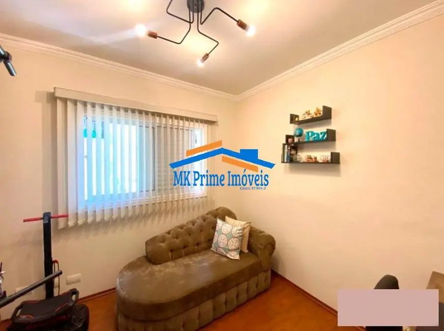 Sobrado com 3 quartos à venda, 180m2 em Osasco - SP - imagem 8 Foto 8 de Sobrado com 3 quartos à venda, 180m2 em Osasco - SP