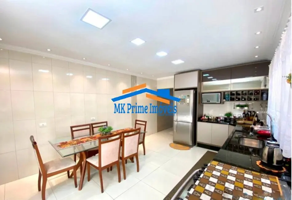 Sobrado com 3 quartos à venda, 180m2 em Osasco - SP - imagem 6 Foto 6 de Sobrado com 3 quartos à venda, 180m2 em Osasco - SP