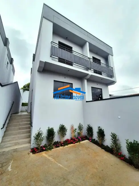 Sobrado à venda, 95m2 em Santo Antônio, Osasco - SP - imagem 2 Foto 2 de Sobrado à venda, 95m2 em Santo Antônio, Osasco - SP