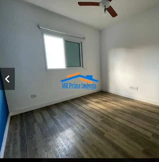 Sobrado com 3 quartos à venda, 136m2 em Osasco - SP - imagem 4 Foto 4 de Sobrado com 3 quartos à venda, 136m2 em Osasco - SP