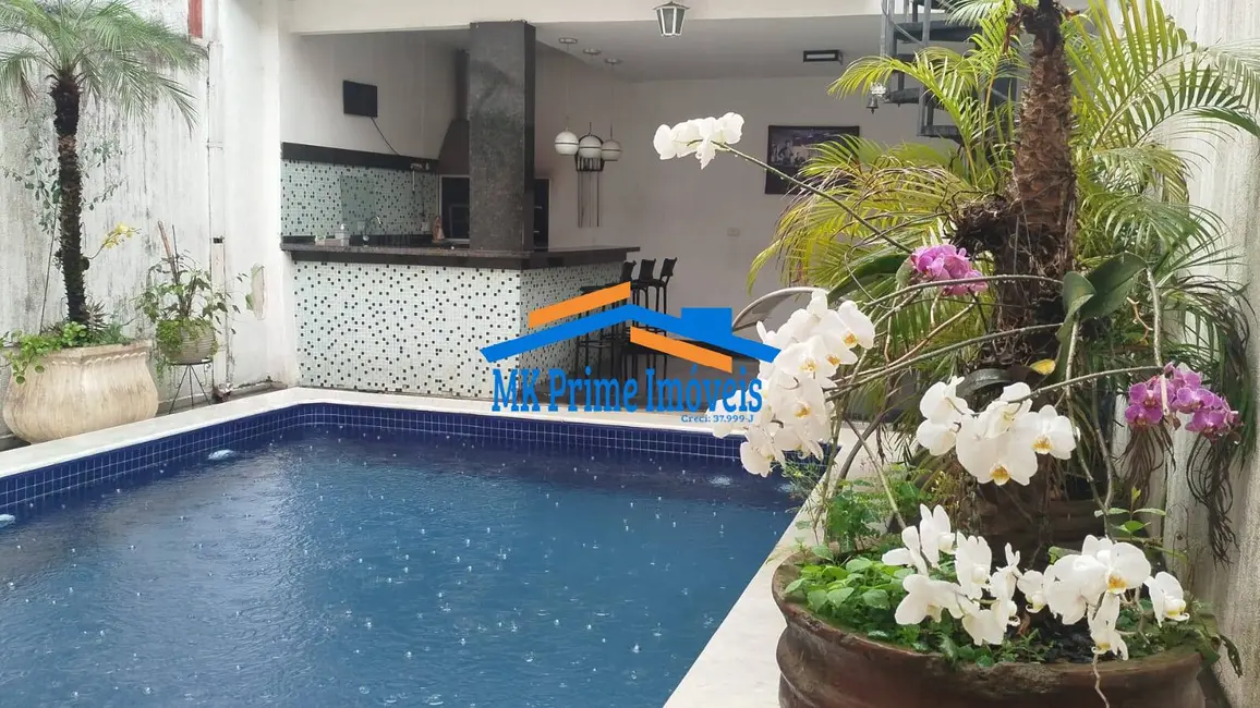 Foto 1 de Sobrado com 4 quartos à venda, 375m2 em Umuarama, Osasco - SP