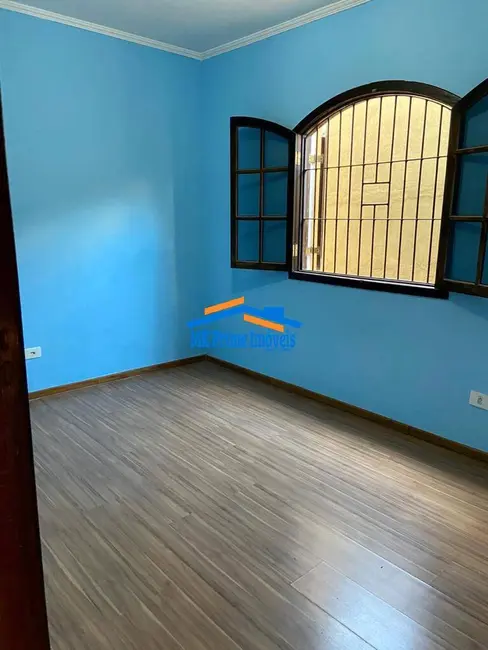 Casa com 2 quartos para alugar, 116m2 em Quitaúna, Osasco - SP - imagem 5 Foto 5 de Casa com 2 quartos para alugar, 116m2 em Quitaúna, Osasco - SP