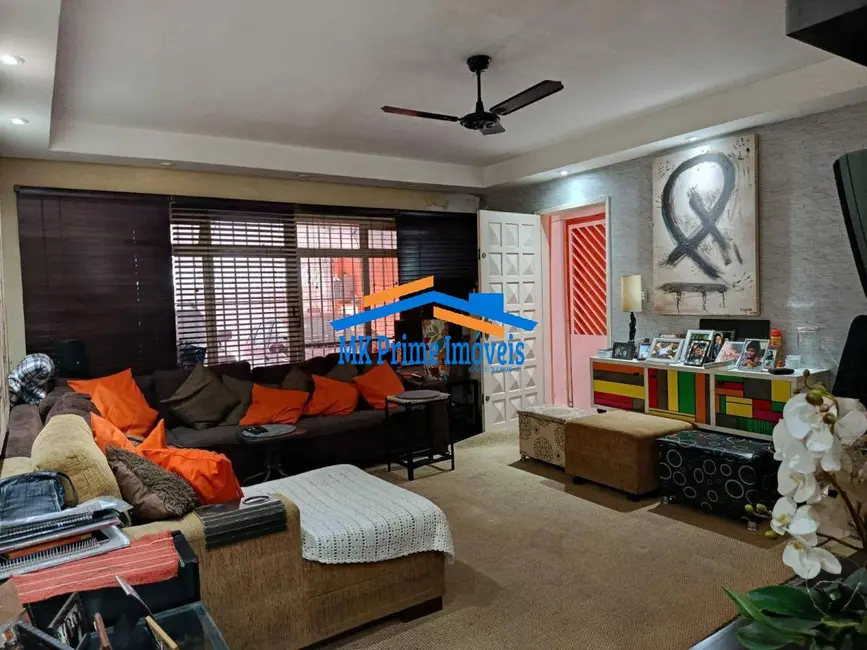 Foto 3 de Sobrado com 3 quartos à venda, 150m2 em Vila Universitária, São Paulo - SP