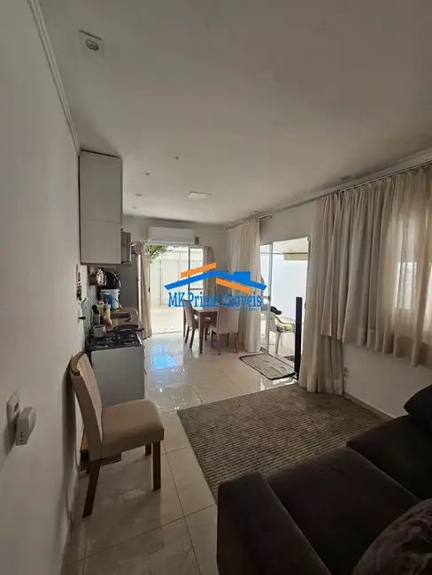 Foto 2 de Casa com 2 quartos para alugar, 125m2 em Santa Maria, Osasco - SP