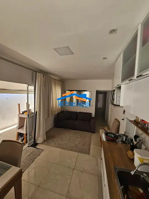 Foto 3 de Casa com 2 quartos para alugar, 125m2 em Santa Maria, Osasco - SP