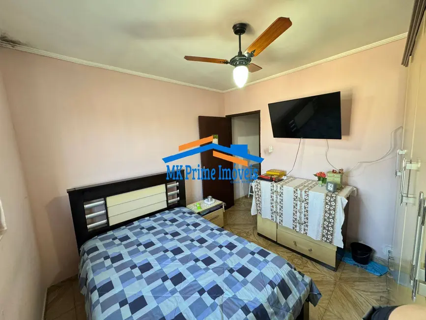 Casa com 2 quartos à venda, 127m2 em Osasco - SP - imagem 8 Foto 8 de Casa com 2 quartos à venda, 127m2 em Osasco - SP