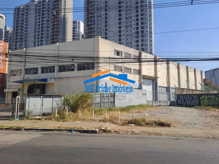 Foto 1 de Terreno / Lote à venda, 2596m2 em Água Branca, São Paulo - SP