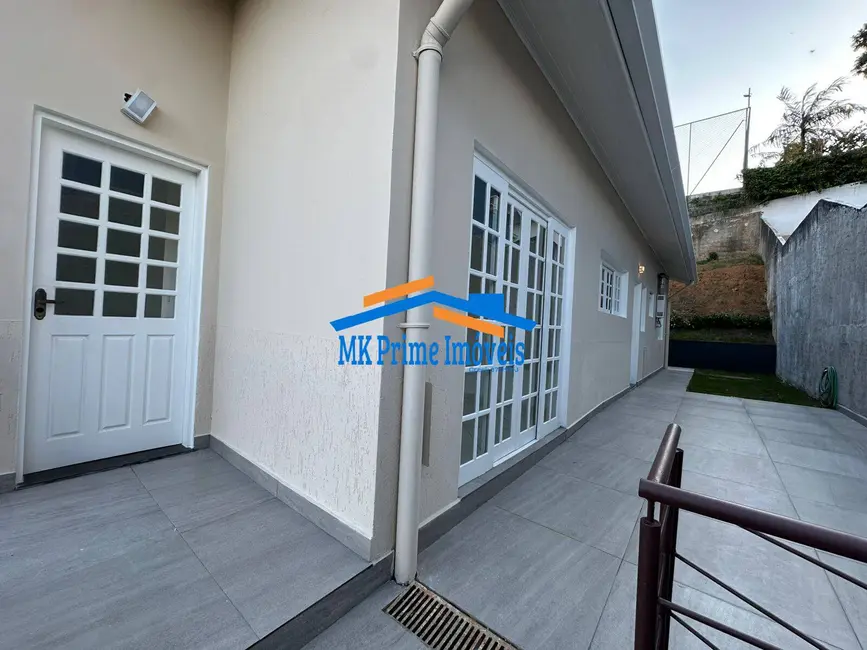 Foto 2 de Casa de Condomínio com 4 quartos à venda, 241m2 em Chácara Canta Galo, Cotia - SP