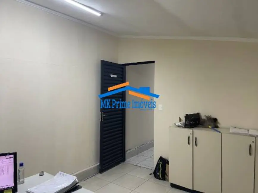 Sala Comercial à venda, 286m2 em km 18, Osasco - SP - imagem 3 Foto 3 de Sala Comercial à venda, 286m2 em km 18, Osasco - SP