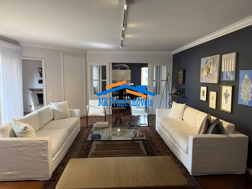 Foto 9 de Apartamento com 3 quartos para alugar, 224m2 em Jardim Paulista, São Paulo - SP