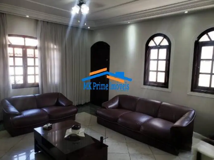 Foto 2 de Casa com 3 quartos à venda, 147m2 em Umuarama, Osasco - SP