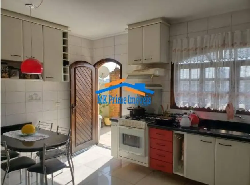 Foto 4 de Casa com 3 quartos à venda, 147m2 em Umuarama, Osasco - SP