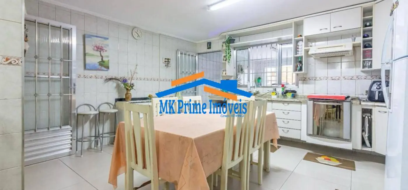 Foto 5 de Sobrado com 4 quartos para alugar, 249m2 em Cidade das Flores, Osasco - SP