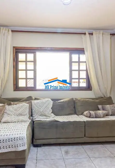 Foto 3 de Sobrado com 4 quartos para alugar, 249m2 em Cidade das Flores, Osasco - SP