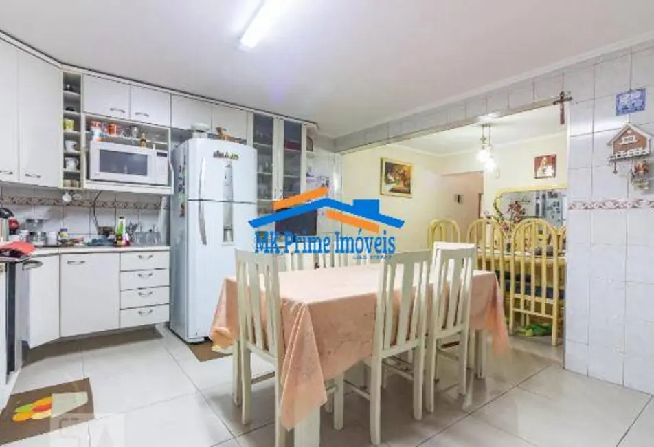 Foto 4 de Sobrado com 4 quartos para alugar, 249m2 em Cidade das Flores, Osasco - SP