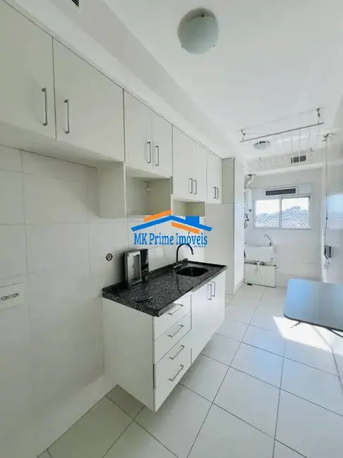 Apartamento com 2 quartos para alugar, 54m2 em Umuarama, Osasco - SP - imagem 3 Foto 3 de Apartamento com 2 quartos para alugar, 54m2 em Umuarama, Osasco - SP