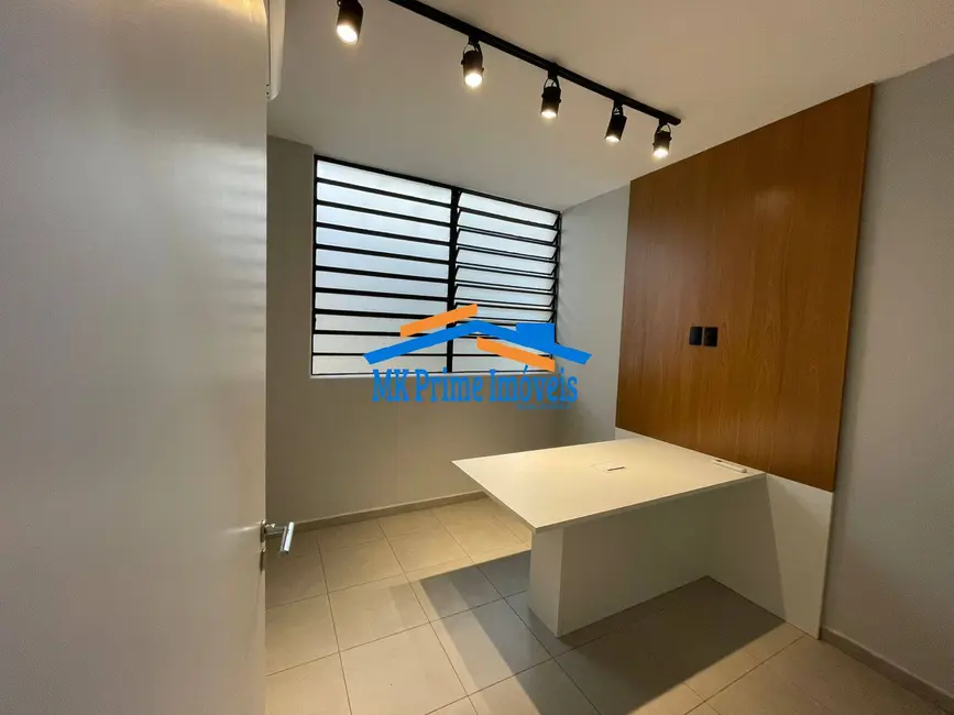 Sala Comercial para alugar, 180m2 em Vila Olímpia, São Paulo - SP - imagem 5 Foto 5 de Sala Comercial para alugar, 180m2 em Vila Olímpia, São Paulo - SP