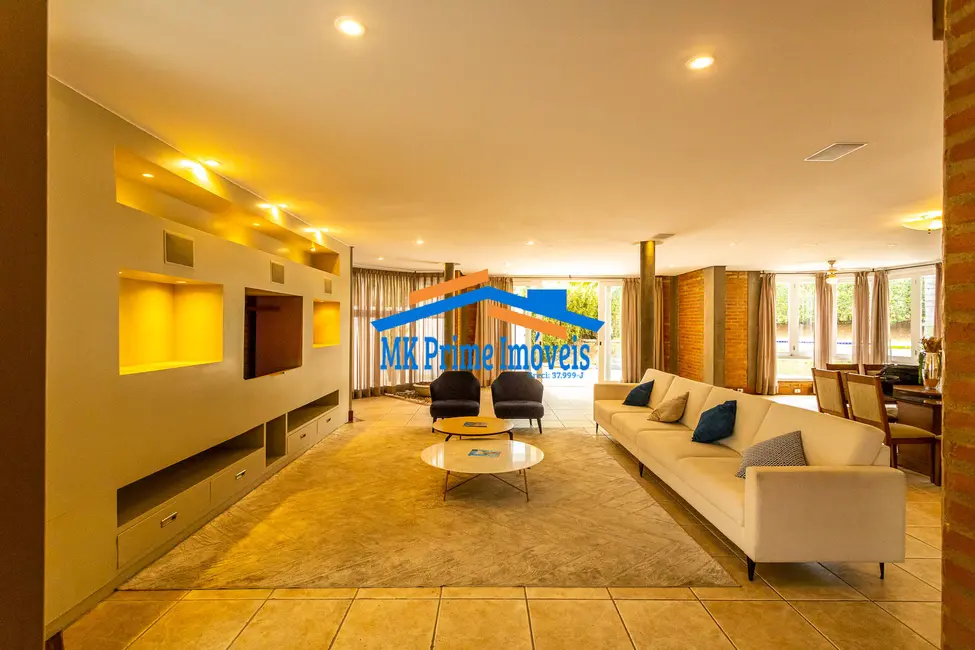 Casa de Condomínio com 4 quartos para alugar, 750m2 em Tamboré, Santana De Parnaiba - SP - imagem 9 Foto 9 de Casa de Condomínio com 4 quartos para alugar, 750m2 em Tamboré, Santana De Parnaiba - SP