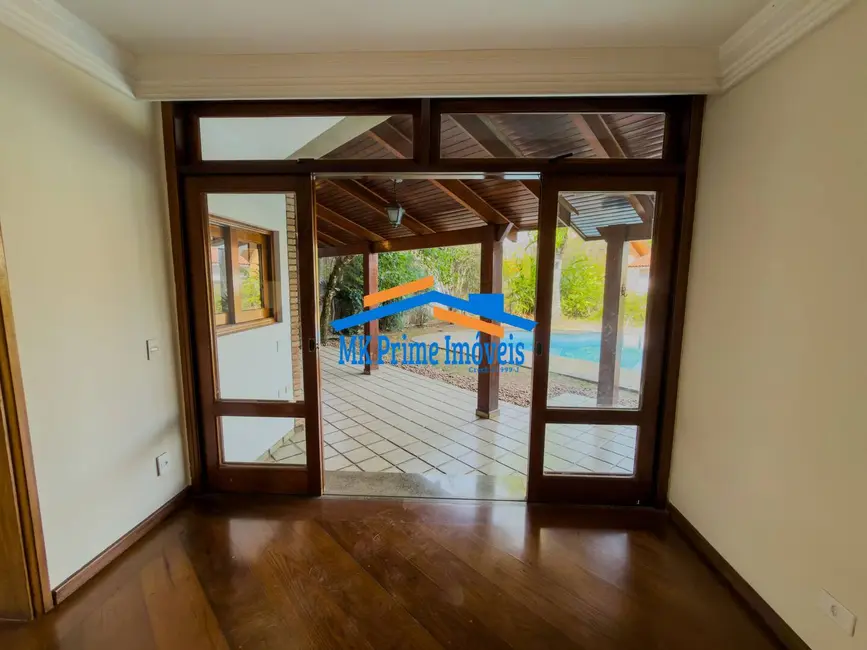 Foto 6 de Casa de Condomínio com 3 quartos para alugar, 450m2 em Alphaville, Santana De Parnaiba - SP