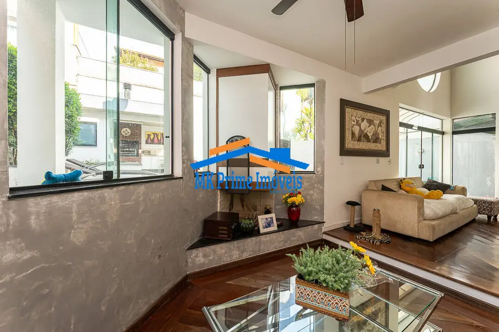 Foto 3 de Casa de Condomínio com 4 quartos para alugar, 305m2 em Alphaville, Santana De Parnaiba - SP