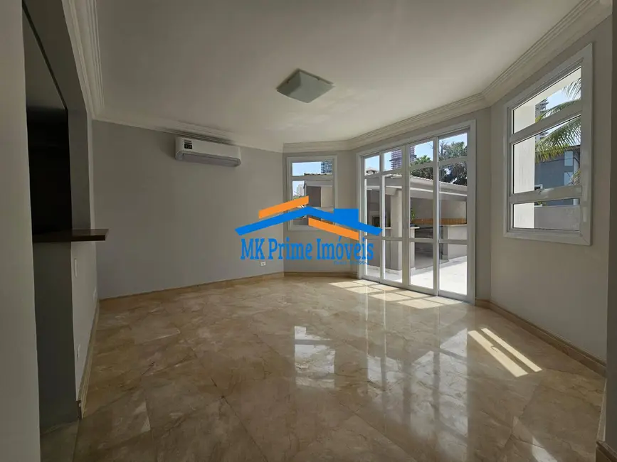 Casa de Condomínio com 4 quartos para alugar, 480m2 em Alphaville Residencial Dois, Barueri - SP - imagem 4 Foto 4 de Casa de Condomínio com 4 quartos para alugar, 480m2 em Alphaville Residencial Dois, Barueri - SP