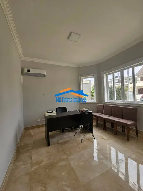 Casa de Condomínio com 4 quartos para alugar, 480m2 em Alphaville Residencial Dois, Barueri - SP - imagem 9 Foto 9 de Casa de Condomínio com 4 quartos para alugar, 480m2 em Alphaville Residencial Dois, Barueri - SP