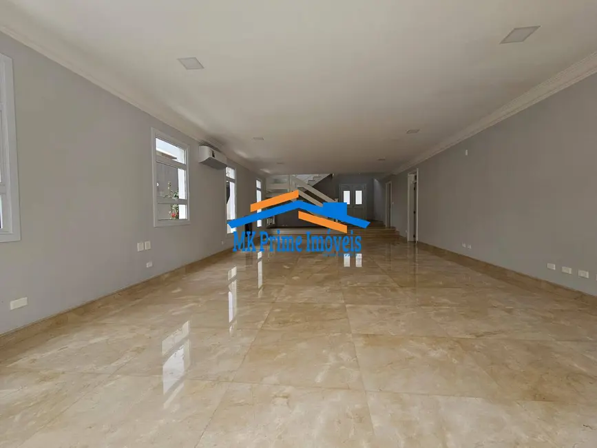 Casa de Condomínio com 4 quartos para alugar, 480m2 em Alphaville Residencial Dois, Barueri - SP - imagem 5 Foto 5 de Casa de Condomínio com 4 quartos para alugar, 480m2 em Alphaville Residencial Dois, Barueri - SP