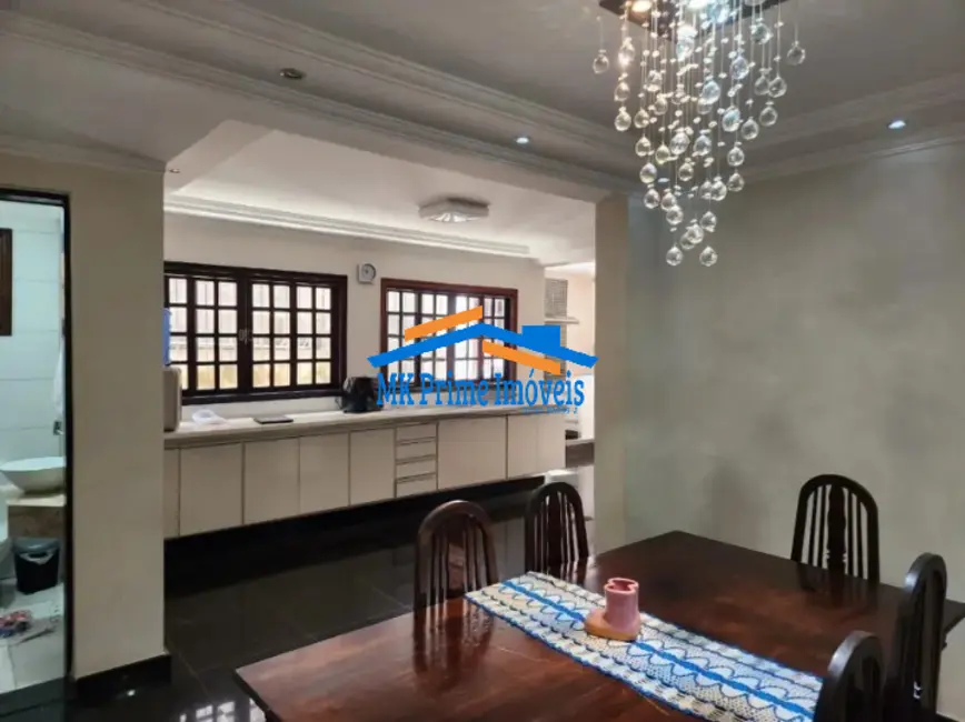 Casa de Condomínio com 4 quartos à venda, 135m2 em Osasco - SP - imagem 5 Foto 5 de Casa de Condomínio com 4 quartos à venda, 135m2 em Osasco - SP