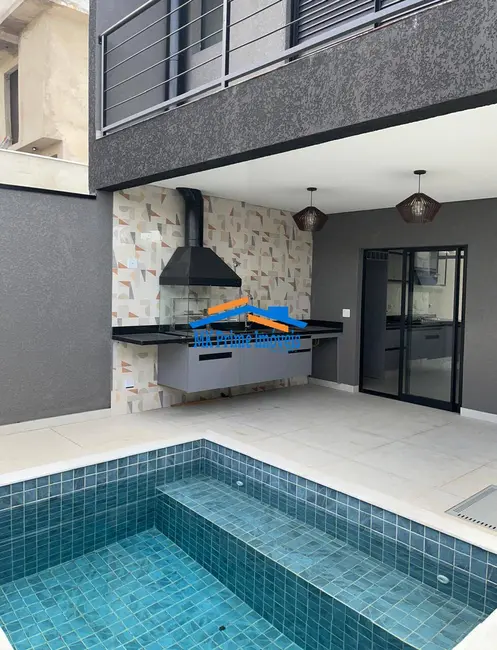 Casa de Condomínio com 3 quartos à venda, 142m2 em Santana De Parnaiba - SP - imagem 2 Foto 2 de Casa de Condomínio com 3 quartos à venda, 142m2 em Santana De Parnaiba - SP