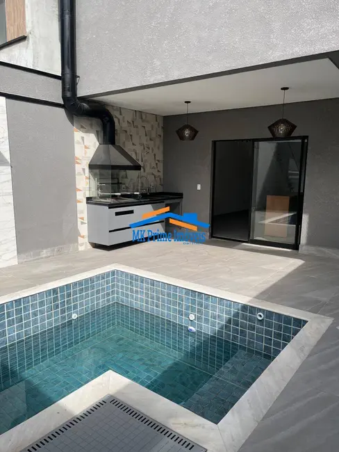 Foto 1 de Casa de Condomínio com 3 quartos à venda, 135m2 em Santana De Parnaiba - SP