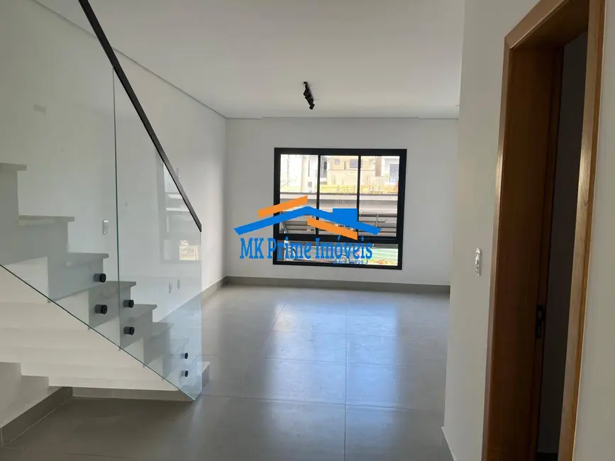 Foto 4 de Casa de Condomínio com 3 quartos à venda, 135m2 em Santana De Parnaiba - SP