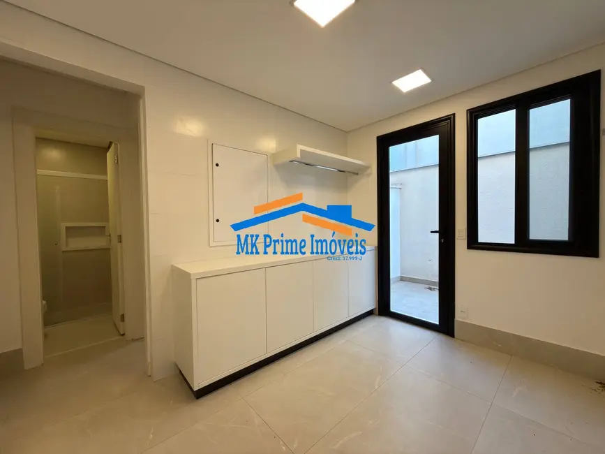 Casa de Condomínio com 4 quartos à venda, 550m2 em Alphaville Residencial Zero, Barueri - SP - imagem 9 Foto 9 de Casa de Condomínio com 4 quartos à venda, 550m2 em Alphaville Residencial Zero, Barueri - SP