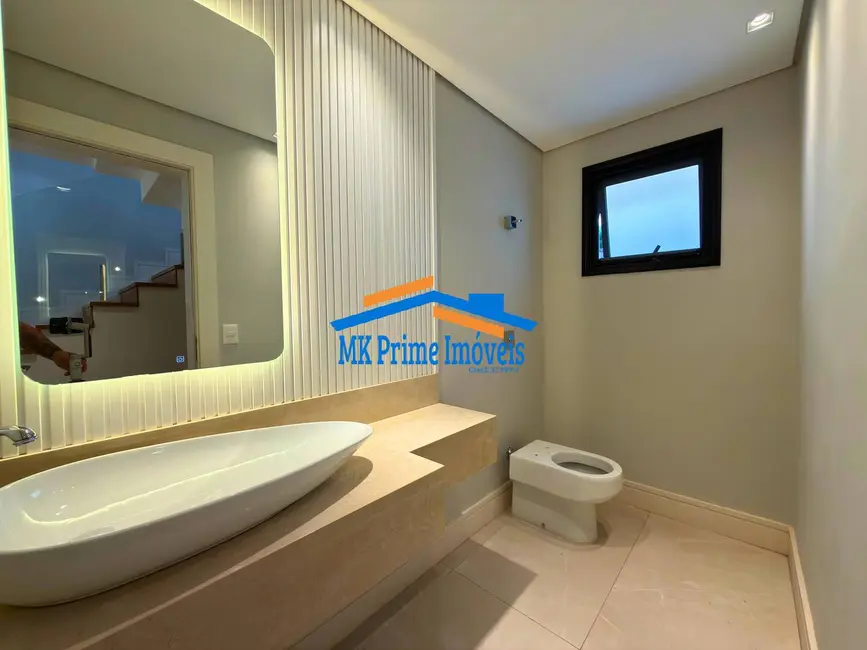 Foto 6 de Casa de Condomínio com 4 quartos para alugar, 550m2 em Alphaville Residencial Zero, Barueri - SP