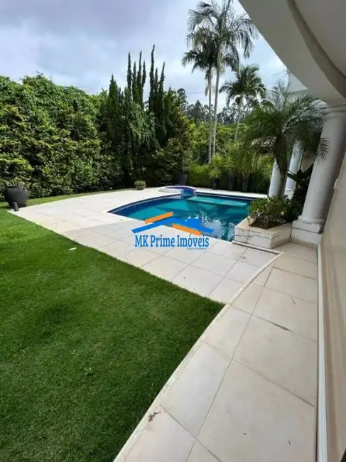 Foto 2 de Casa de Condomínio com 5 quartos para alugar, 904m2 em Tamboré, Santana De Parnaiba - SP