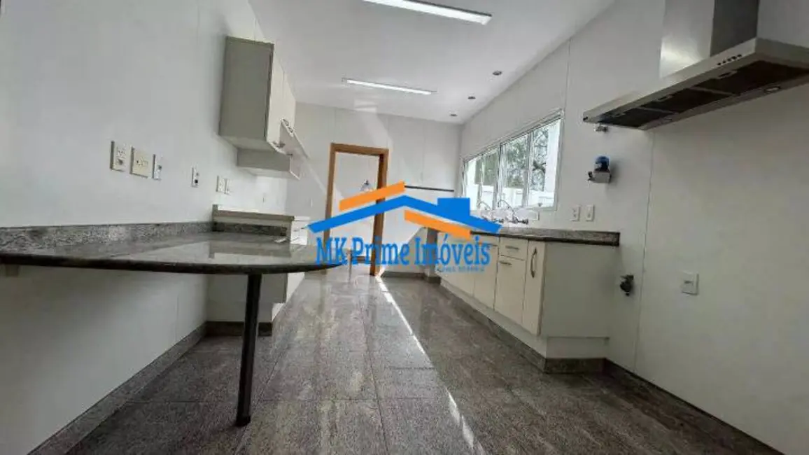 Casa de Condomínio com 4 quartos à venda e para alugar, 630m2 em Barueri - SP - imagem 5 Foto 5 de Casa de Condomínio com 4 quartos à venda e para alugar, 630m2 em Barueri - SP