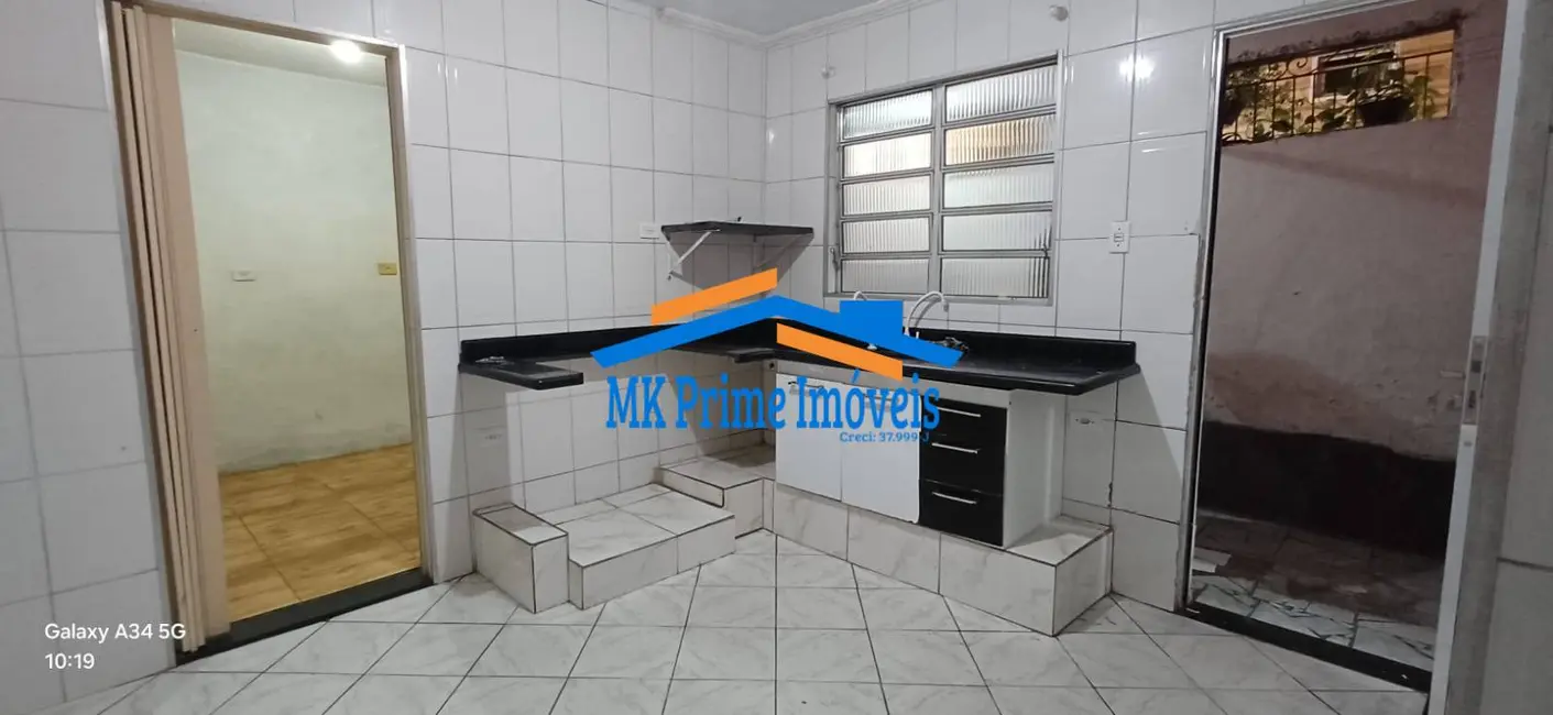 Casa com 1 quarto para alugar, 40m2 em Novo Osasco, Osasco - SP - imagem 1 Foto 1 de Casa com 1 quarto para alugar, 40m2 em Novo Osasco, Osasco - SP