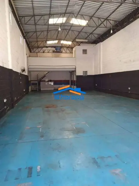 Foto 2 de Sala Comercial para alugar, 240m2 em Jardim das Flores, Osasco - SP