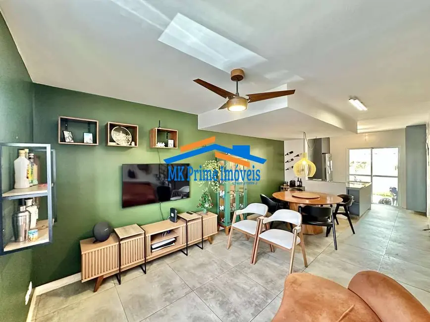 Foto 2 de Casa de Condomínio com 3 quartos à venda, 100m2 em Granja Viana, Cotia - SP