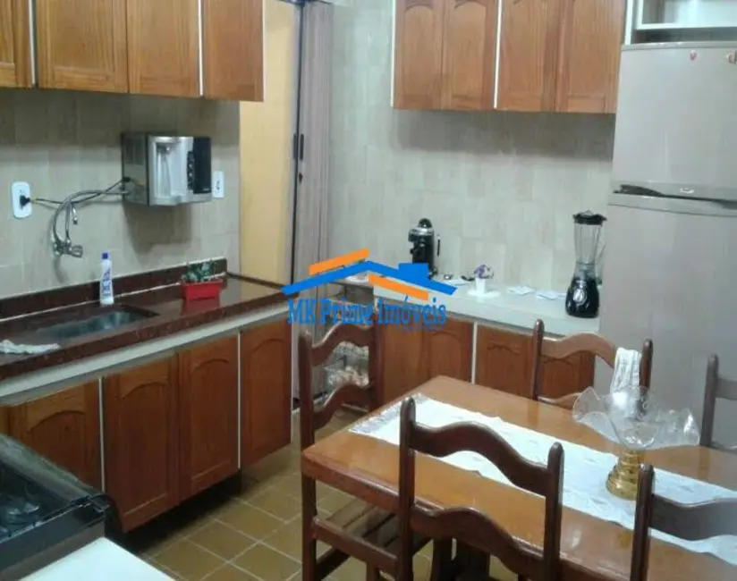 Foto 2 de Casa com 2 quartos à venda, 143m2 em Jardim Elvira, Osasco - SP