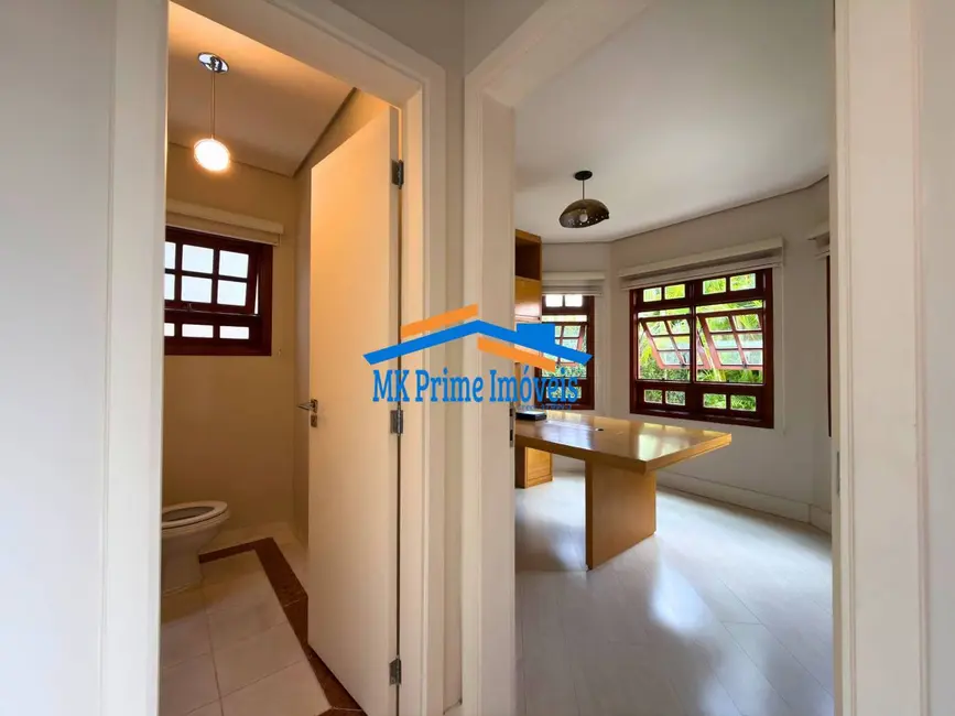 Foto 6 de Casa de Condomínio com 3 quartos à venda, 380m2 em Alphaville, Santana De Parnaiba - SP