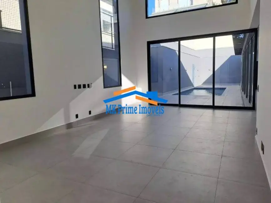 Casa de Condomínio com 4 quartos à venda, 267m2 em Alphaville, Santana De Parnaiba - SP - imagem 2 Foto 2 de Casa de Condomínio com 4 quartos à venda, 267m2 em Alphaville, Santana De Parnaiba - SP