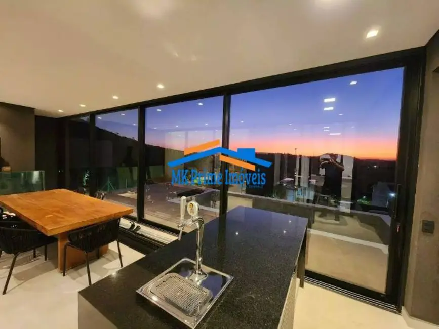 Foto 4 de Casa de Condomínio com 4 quartos à venda, 400m2 em Alphaville, Santana De Parnaiba - SP