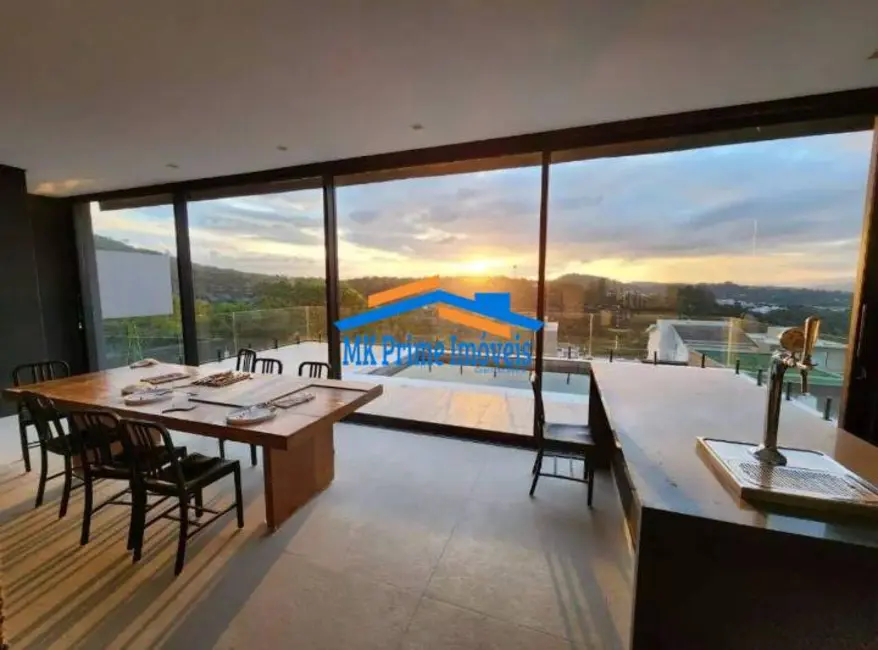 Foto 3 de Casa de Condomínio com 4 quartos à venda, 400m2 em Alphaville, Santana De Parnaiba - SP