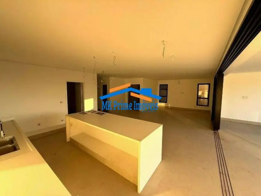 Casa de Condomínio com 4 quartos à venda, 391m2 em Alphaville, Santana De Parnaiba - SP - imagem 4 Foto 4 de Casa de Condomínio com 4 quartos à venda, 391m2 em Alphaville, Santana De Parnaiba - SP