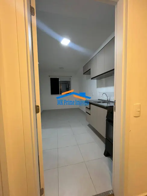 Foto 3 de Apartamento com 1 quarto para alugar, 27m2 em Parque Industrial Tomas Edson, São Paulo - SP
